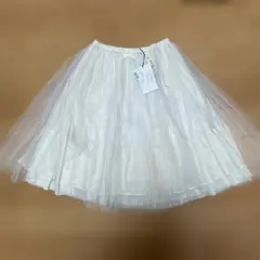 梨花着新品未使用ビリティスアイボリーチュール膝丈スカートチュールがかわいいです 梨花着新品未使用ビリティスアイボリーチュール膝丈スカートチュールが