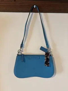 COACH ホーボー ワンショルダーバッグ ポーチ付き ライトブルー COACH ホーボー ワンショルダーバッグ ポーチ付き ライトブルー - メルカリ