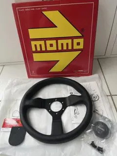 MOMO モンテカルロ　320mm正規輸入品のサムネイル
