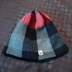 未使用　Burton チェック柄ニット帽