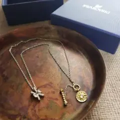 Swarovski　魚座　ネックレスのサムネイル