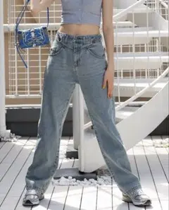 Item thumbnail for item 5094e9f0-af80-4be0-b22a-2f942eaeeb7f