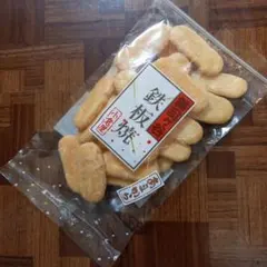 小倉屋製菓 鉄板焼き あまから徳用2袋 - メルカリ