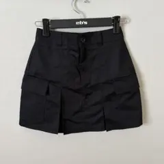 GU ジーユー ブラック　プリーツ　デニムステッチ　ミニ　スカート