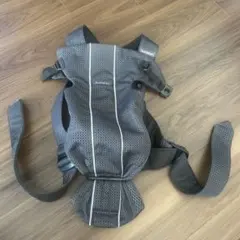 BABYBJÖRN メッシュ抱っこ紐 ダークグレー