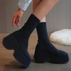 ソックス厚底ショートブーツ