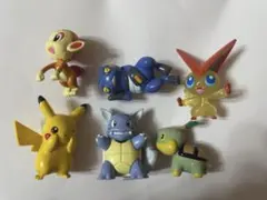 ポケモン モンコレ　グレッグル うたたね はつゆめ ビクティニ　クリア他　計6個
