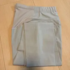 UNIQLO スマートアンクルマタニティパンツ