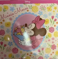 ディズニー　ミニーちゃん　ハンカチタオル