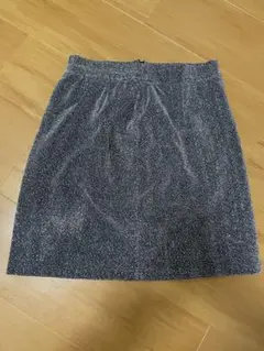 SPINNS ラメ　ミニスカートのサムネイル