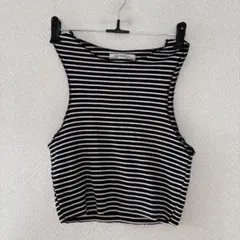 ZARA TRAFALUC 黒白ストライプ タンクトップ Sのサムネイル