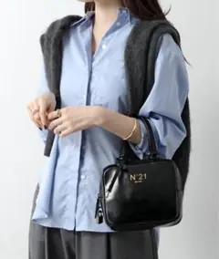 ヌメロヴェントゥーノ　ハンドバッグ