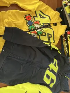 バレンティーノ・ロッシ ジャケット・Tシャツ・パンツセット キッズ