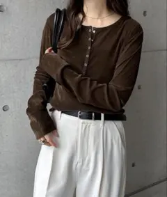 ベロアチュールヘンリーネック長袖トップス