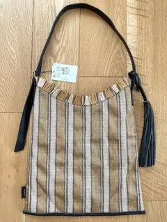 新品⭐︎スコットクラブ購入ヌエール nouer ショルダーバッグのサムネイル