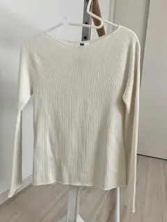 ユニクロ　M サイズ　ホワイトリブ編み長袖トップス