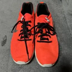 Nike オレンジ ランニングシューズ25.5cm
