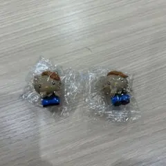 新品未開封　みんなでおめかしフィギア ダニエル　2個セット　日焼けキティ