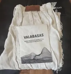 花粉症様 専用最終値下げ中・新作‼️valabasas フレア ジーンズ - メルカリ