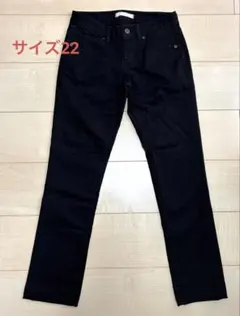 UNIQLO ユニクロ カラースキニーフィットストレートジーンズ 22