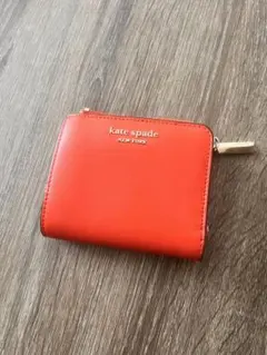 kate spade NEW YORK 二つ折り財布 オレンジのサムネイル