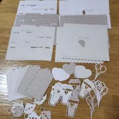 ダイカット素材