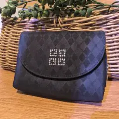 Item thumbnail for item 136fdb6a-39b3-4852-9deb-055f67a91e38