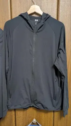 ユニクロ ドライEX UVカット フルジップパーカーブラックLL