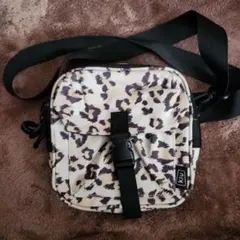 KFU ヒョウ柄 ショルダーバッグ