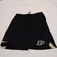 海外限定　Nike バスケショーツ　ピッツバーグ大学　黒✕ゴールド