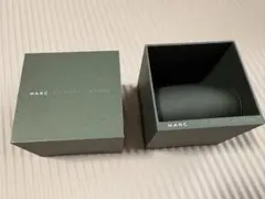 MARC BY MARC JACOBS 時計用 空箱 ケースのサムネイル