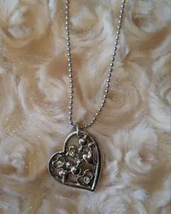 ミッキー　ハート型　ネックレス