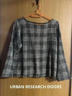 ★美品★ 人気ブランド！アーバンリサーチ チェックカットソー　　長袖ブラウス