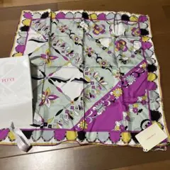 新品　エミリオプッチ　スカーフのサムネイル
