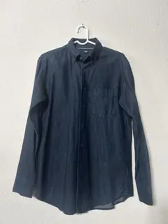 ユニクロ　ダークブルー デニム ボタンダウンシャツ S