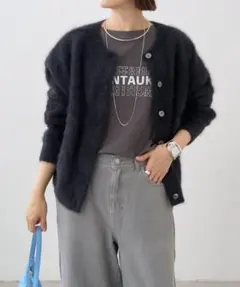 新品 スピックアンドスパン フォックスカシミヤ Vネックカーディガン 新品タグ付 スピックアンドスパン フォックスカシミヤ Vネック