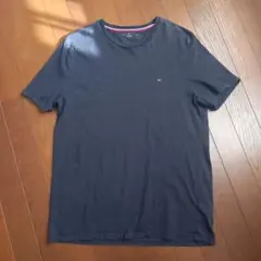 TOMMY HILFIGER Tシャツ ネイビー　Mサイズ