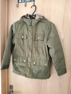 Gapkids オリーブグリーン ファー付きダウンコート