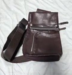 ダブルス DOUBLES 本革 牛革 ボディバッグ