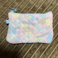 シークレットミニフラットポーチ みんなのキルトシリーズ シナモロール シナモン