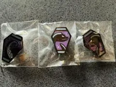 （新品・未開封）ツイステ　ピンズコレクション　オクタヴィネルセット