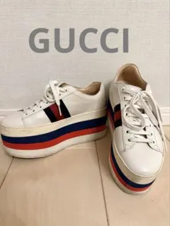 GUCCI 厚底スニーカー ホワイトのサムネイル