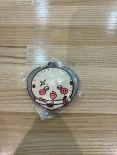 ちいかわ　ハートのラバーマスコット　ラッコ　ガチャガチャ