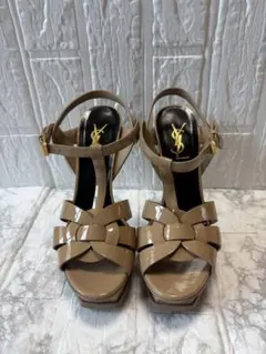 Item thumbnail for item 134d0a45-15a8-43a4-bcf4-4f626637a344