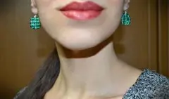 エメラルド グリーン ピアス イヤリング、エレガントなピアス、イベント 結婚式