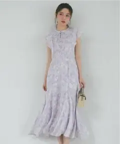 トッコクローゼット新品ラッフルフリルジャガードフラワーワンピース（ラベンダー）