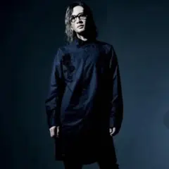 Item thumbnail for item b94fd7ec-96b7-493d-8e18-f51b4d441d38