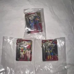 BATMAN ミニチュアチャーム 3種セット