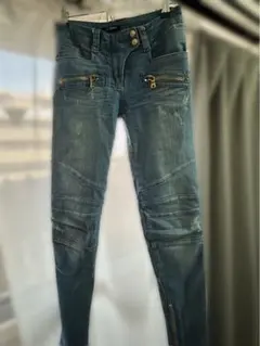 BALMAIN バイカーデニムパンツのサムネイル