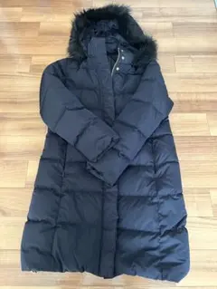 GU ロングダウン　コート 紺色